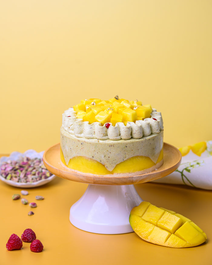Pistachio, Raspberry & Mango cake